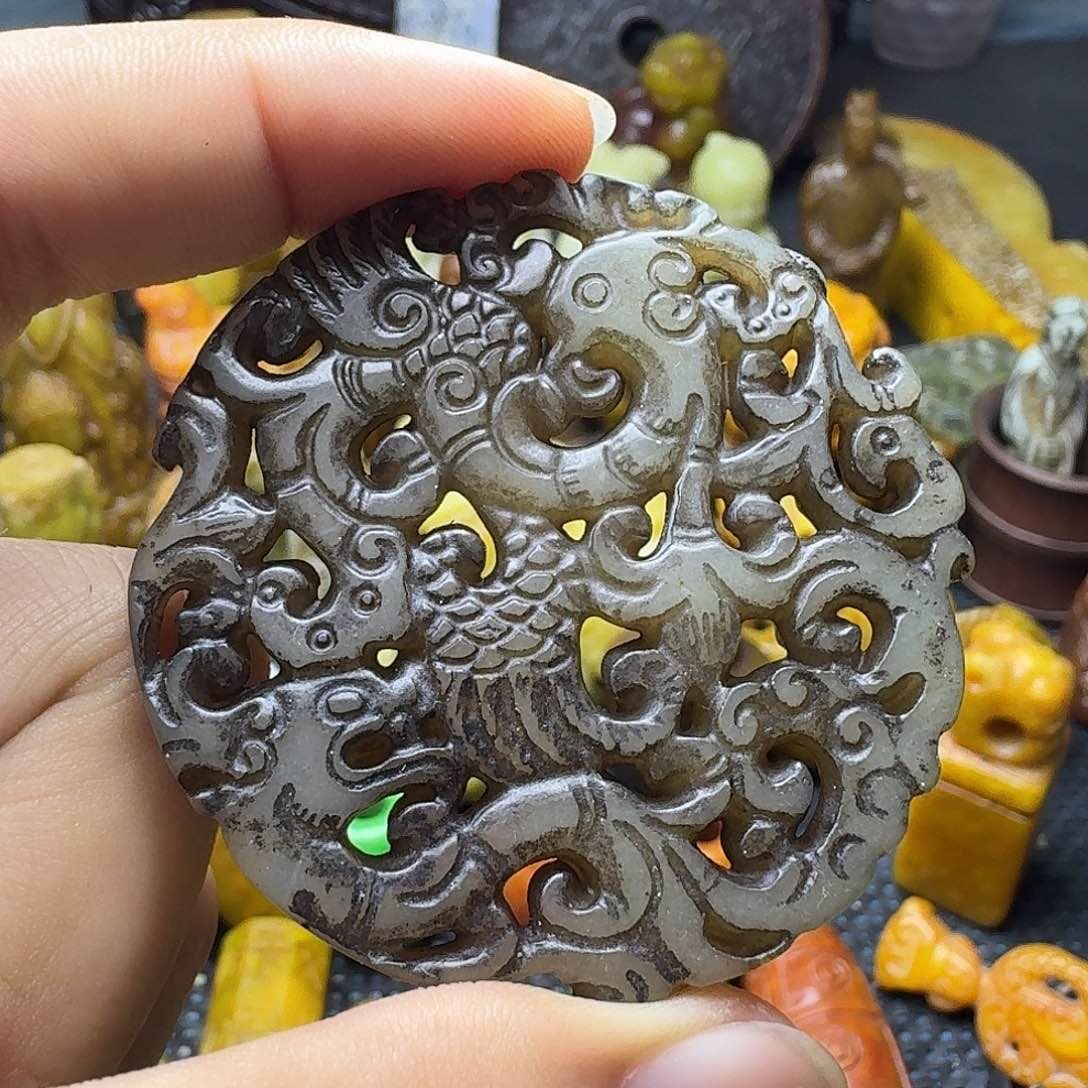 白玉菩提吊坠。。。