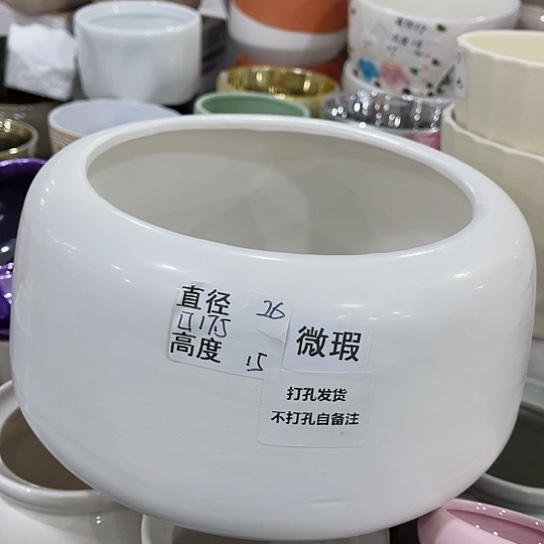 多肉绿植陶瓷花盆9.9包邮，有孔
