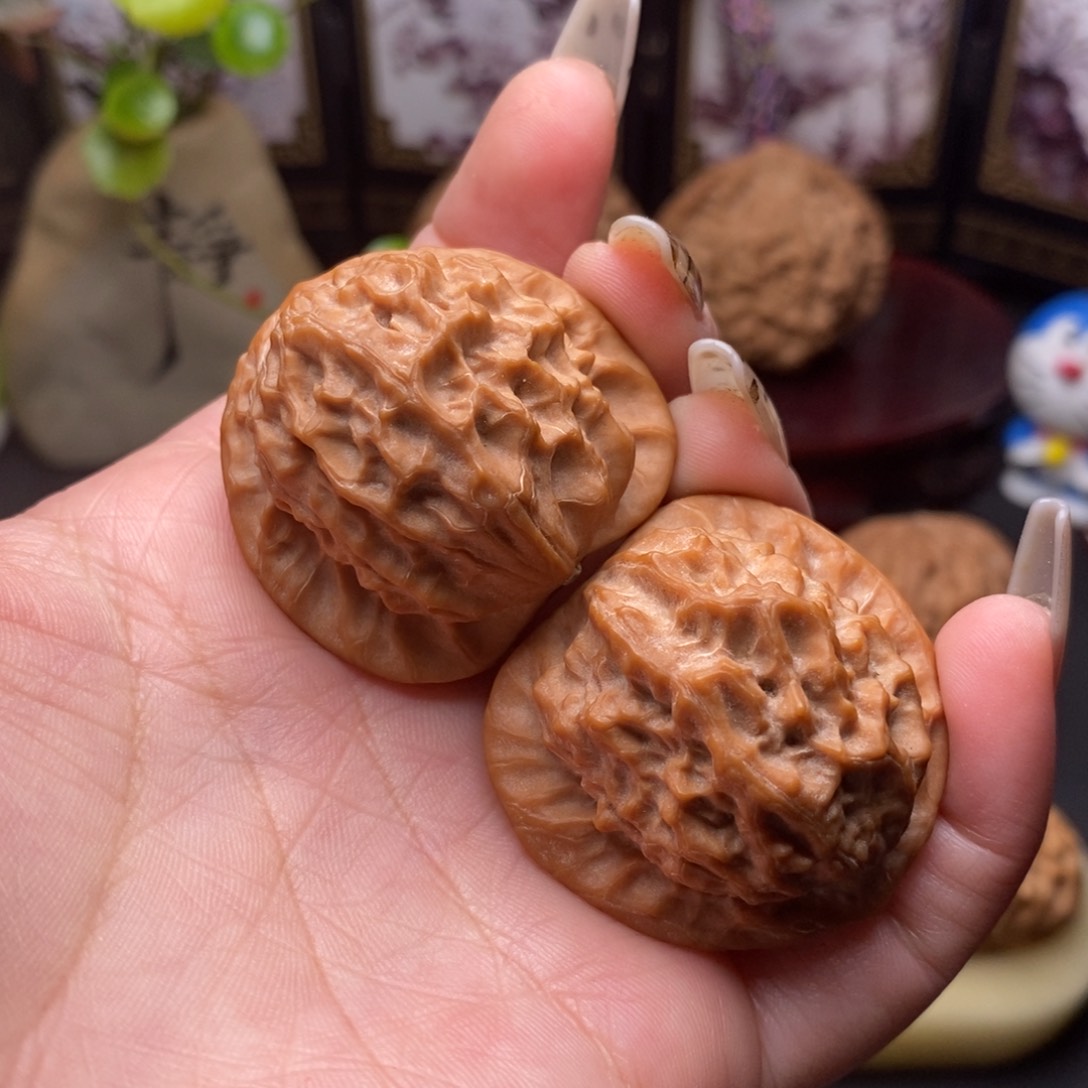 文玩核桃把件瓷娃娃38