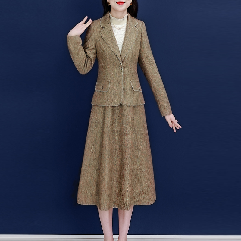 【两件套】24094梦晚春季优雅气质时尚大气休闲收腰显瘦套裙-JHY