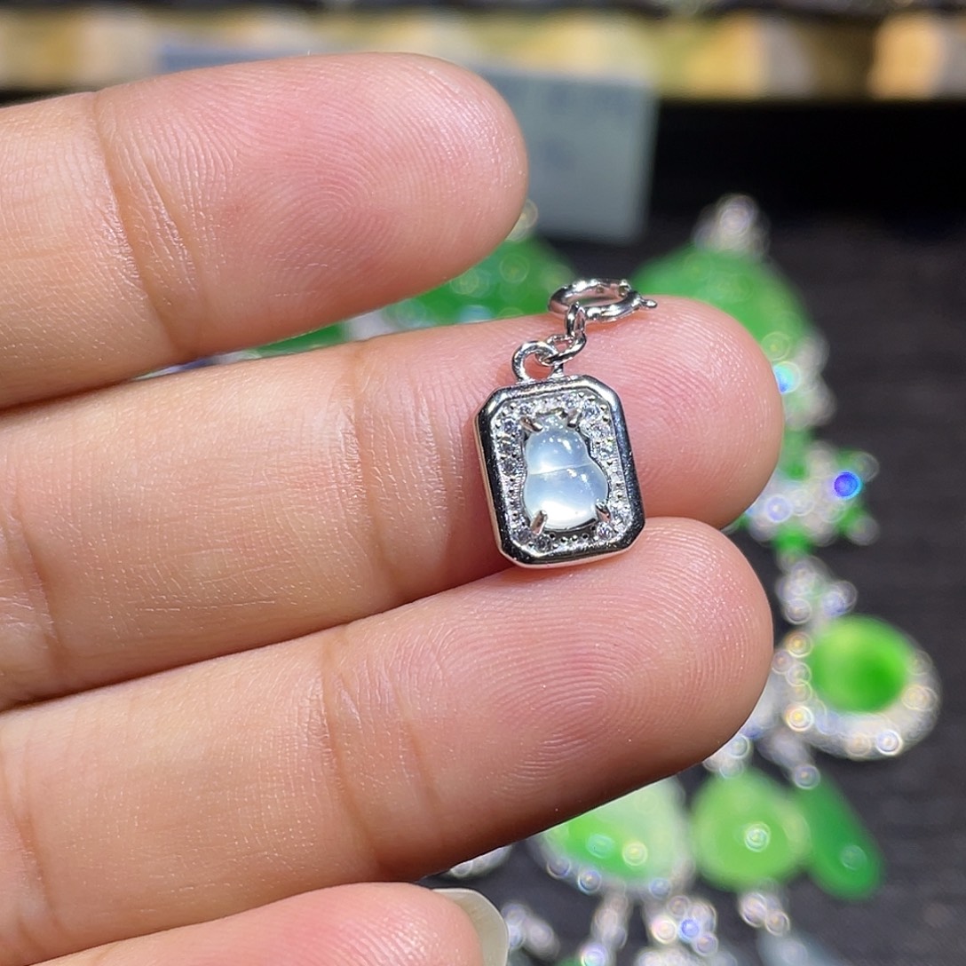 翡翠银S925镶嵌吊坠(不含链)