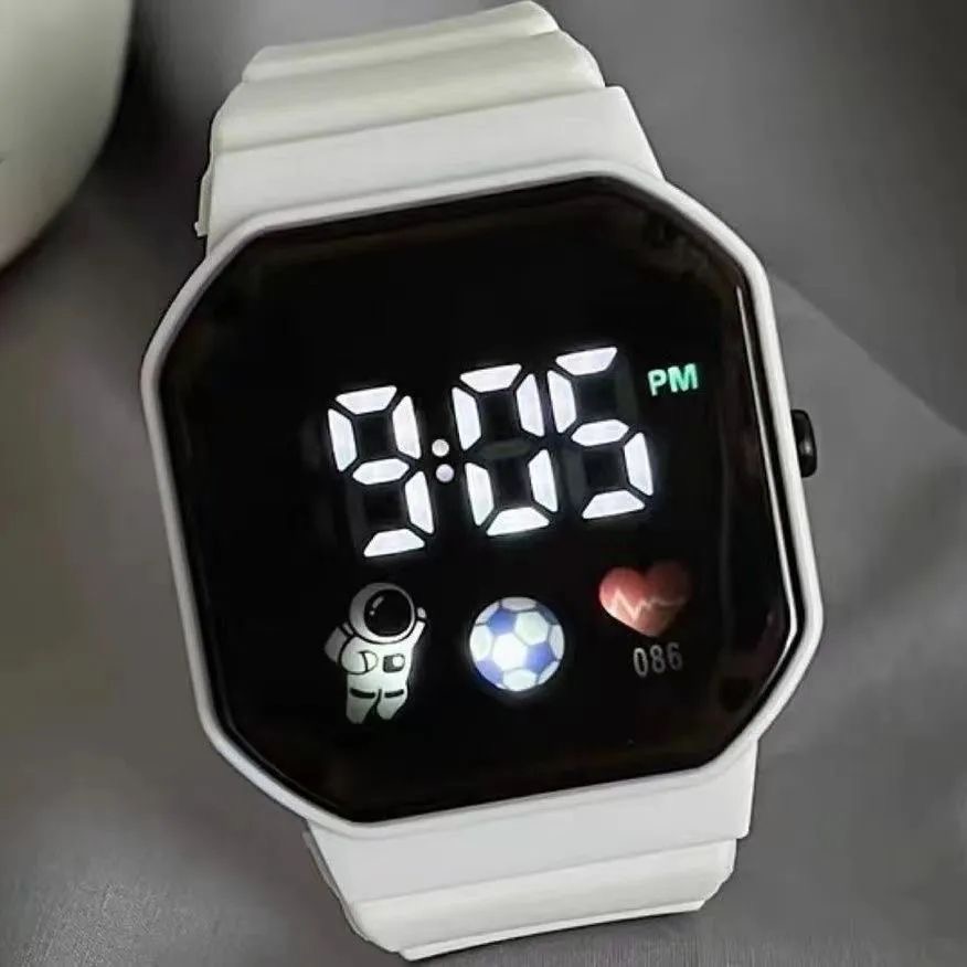 手表电子表儿童手表太空人腕表腕表腕表腕表腕表腕表腕表