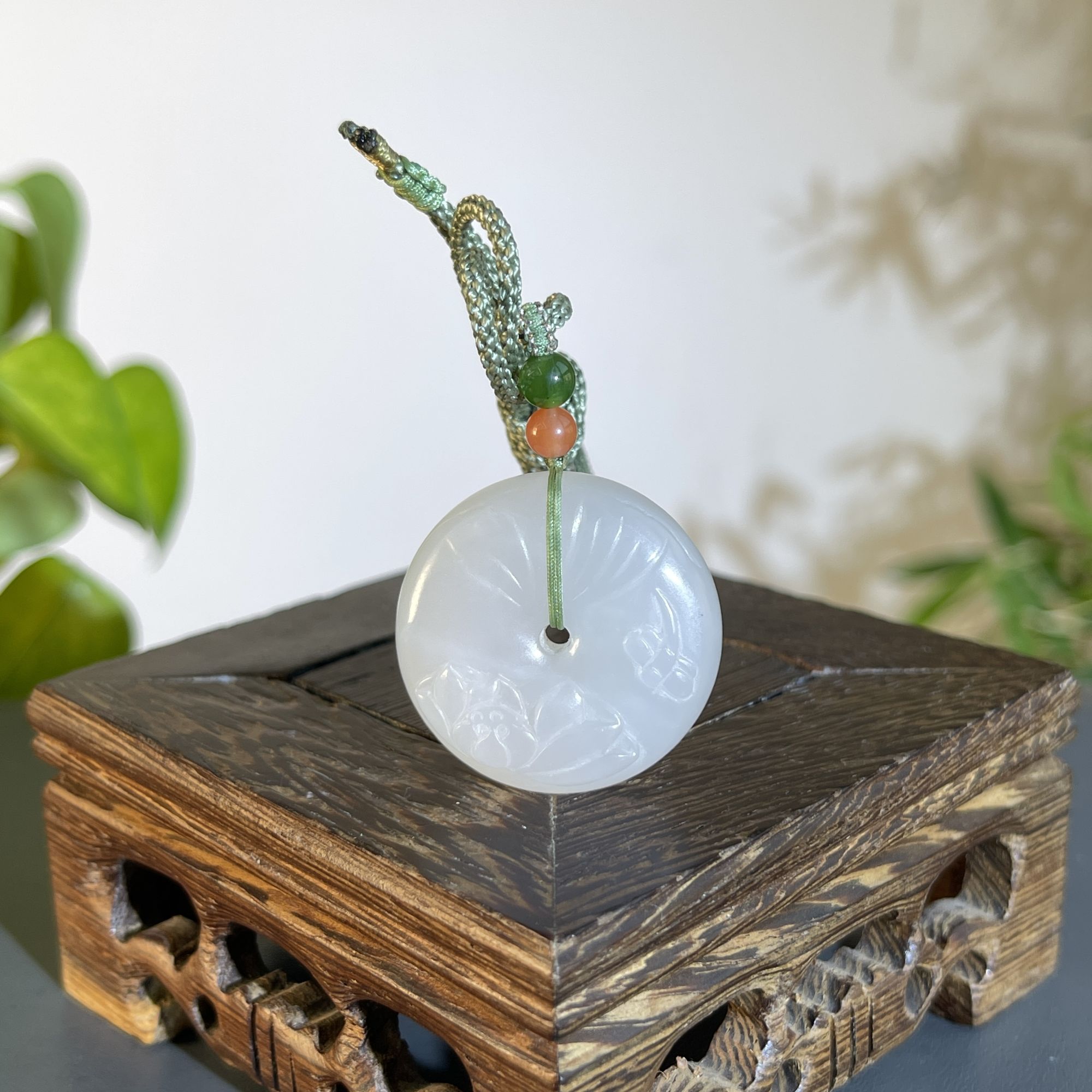 JTW25-100  和田玉-平安扣