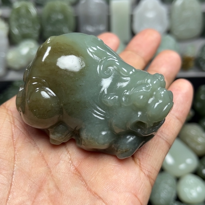 和田玉把件未镶嵌美****K