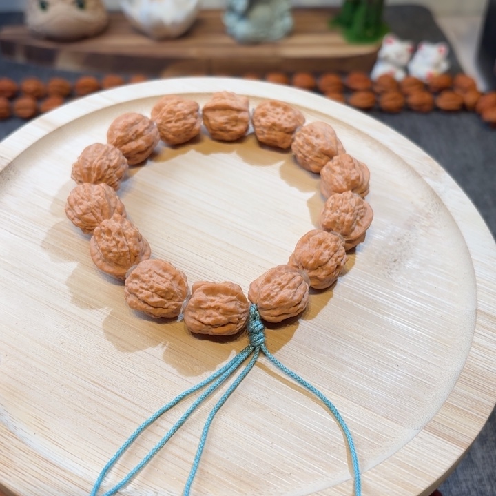 溜***桃文玩核桃手串小金蟾