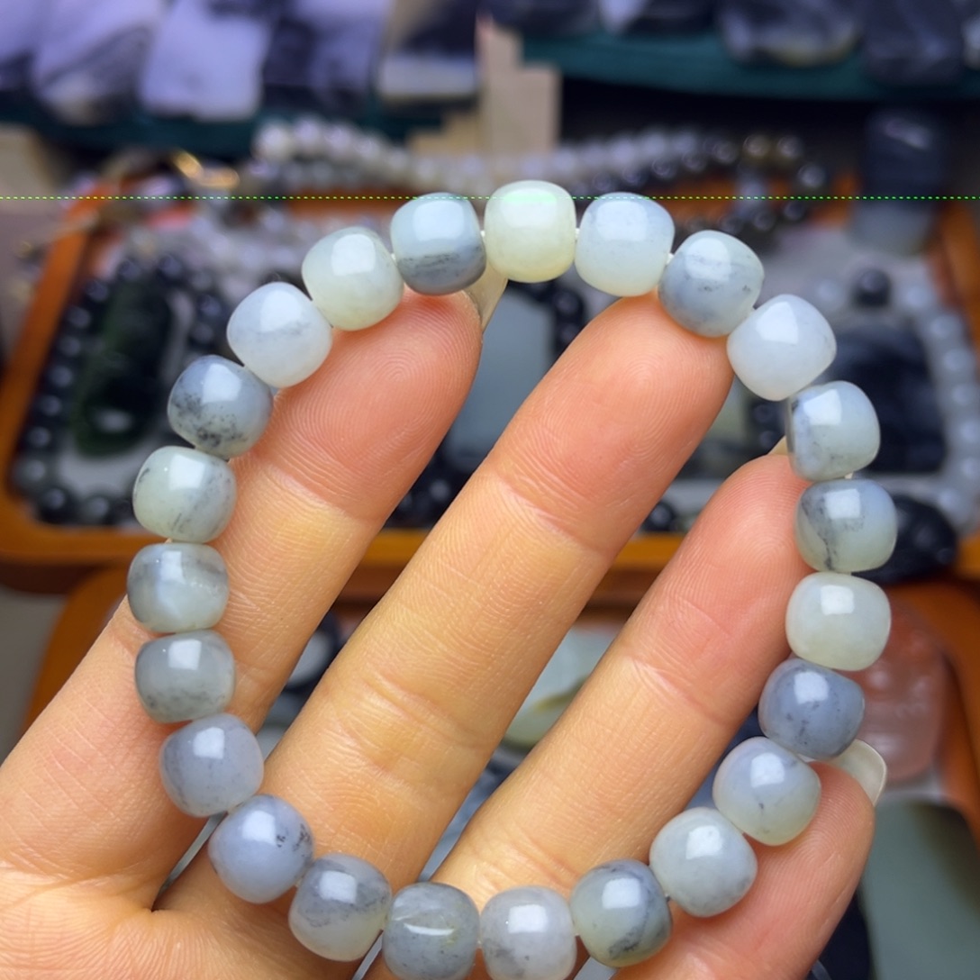 和田玉未镶嵌手串