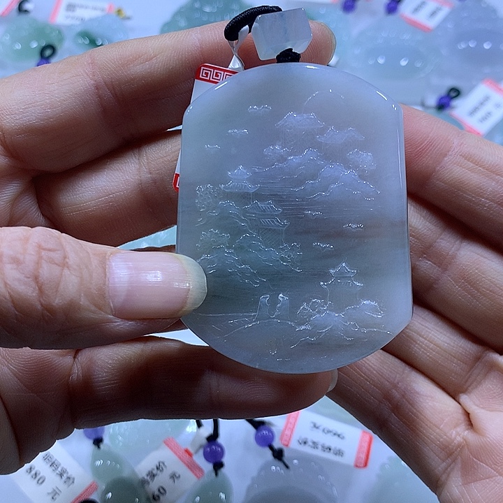 翡翠未镶嵌颈饰天然翡翠吊坠A货