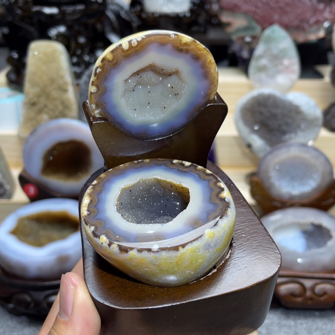 水晶大型摆件未镶嵌