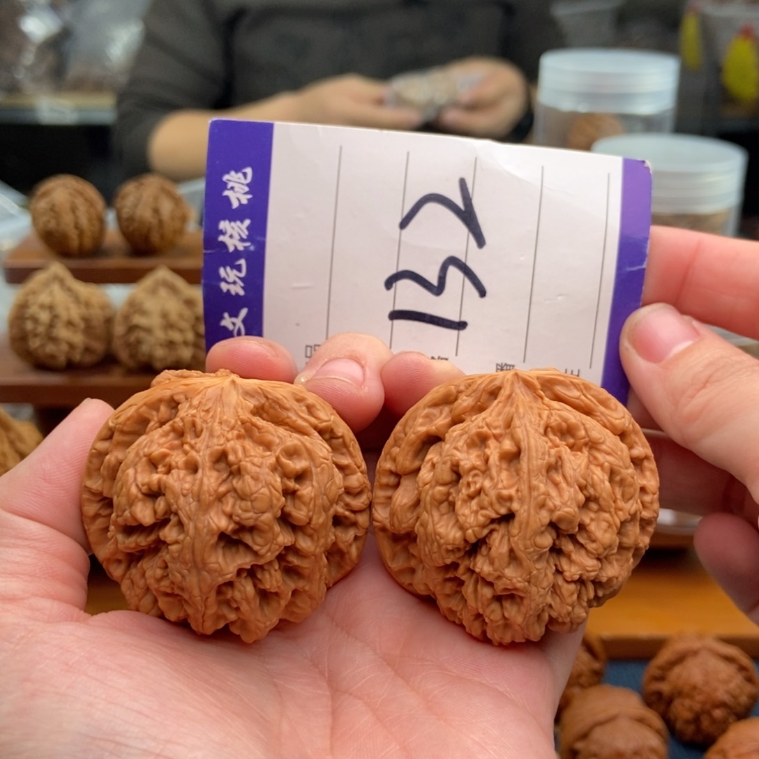 文玩核桃吊坠45粗筋