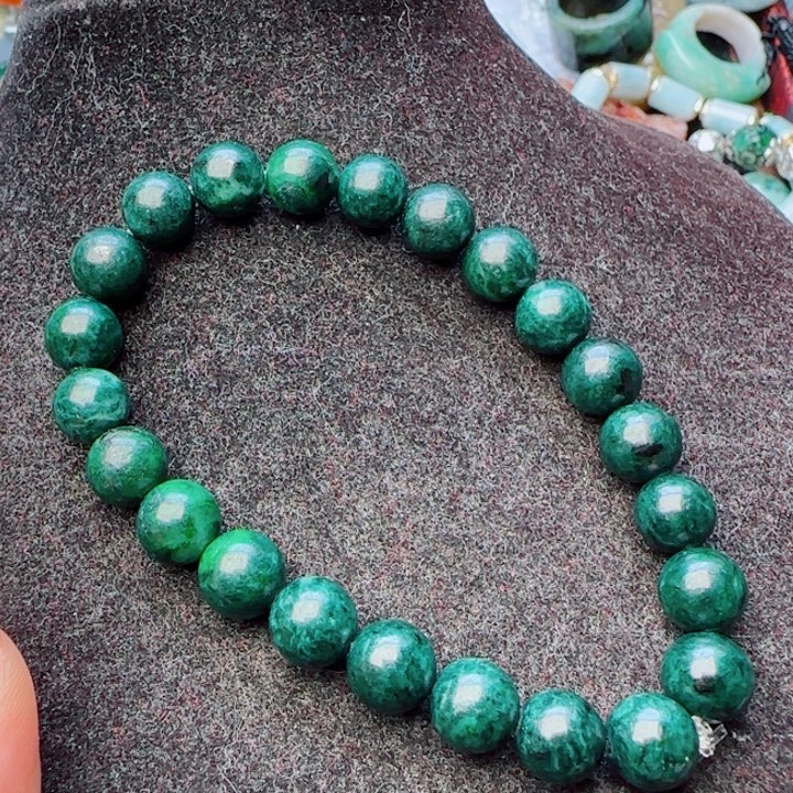 翡翠未镶嵌颈饰天然A货37