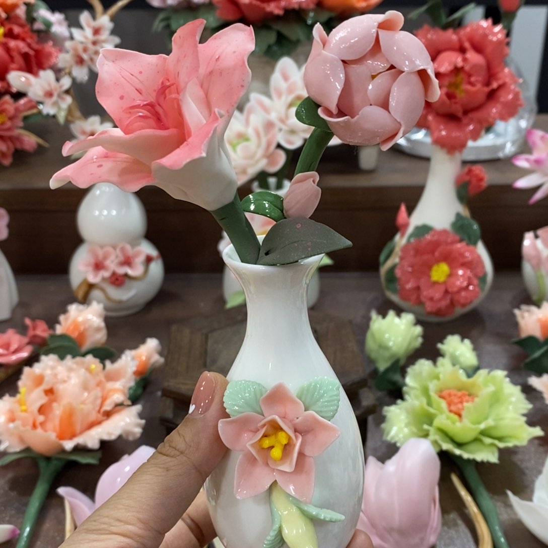 摆件陶瓷手工花摆件