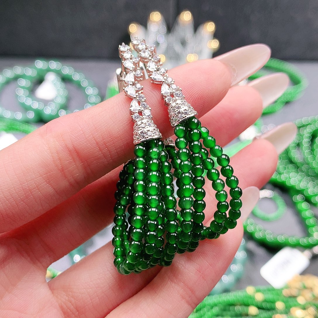 翡翠未镶嵌手串耳饰