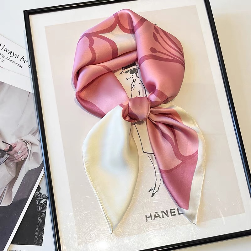 高奢饰家-T家18K钥匙围巾