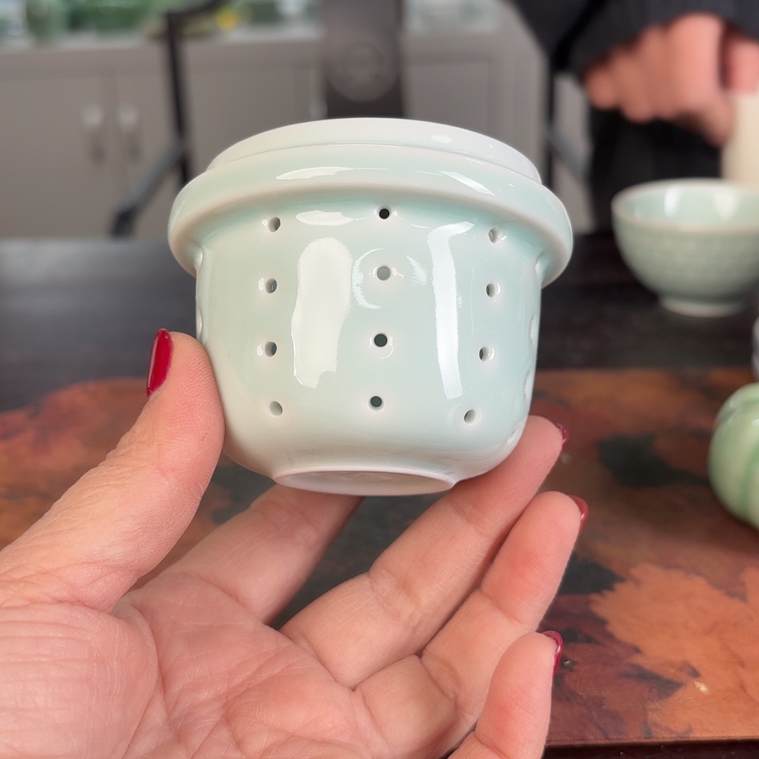 龙泉云间青瓷小米茶器