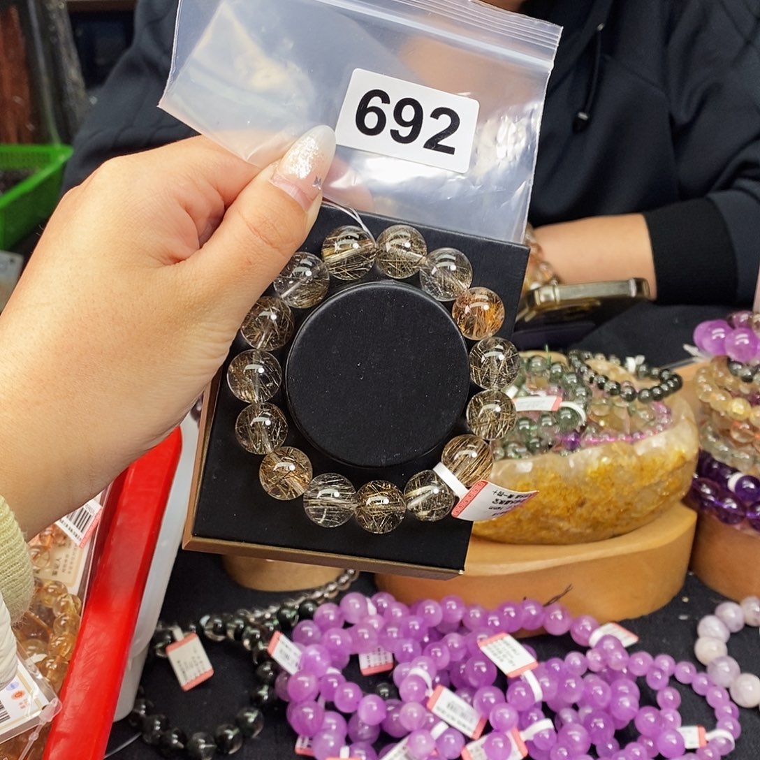 水晶手串多样性发其一692未镶嵌