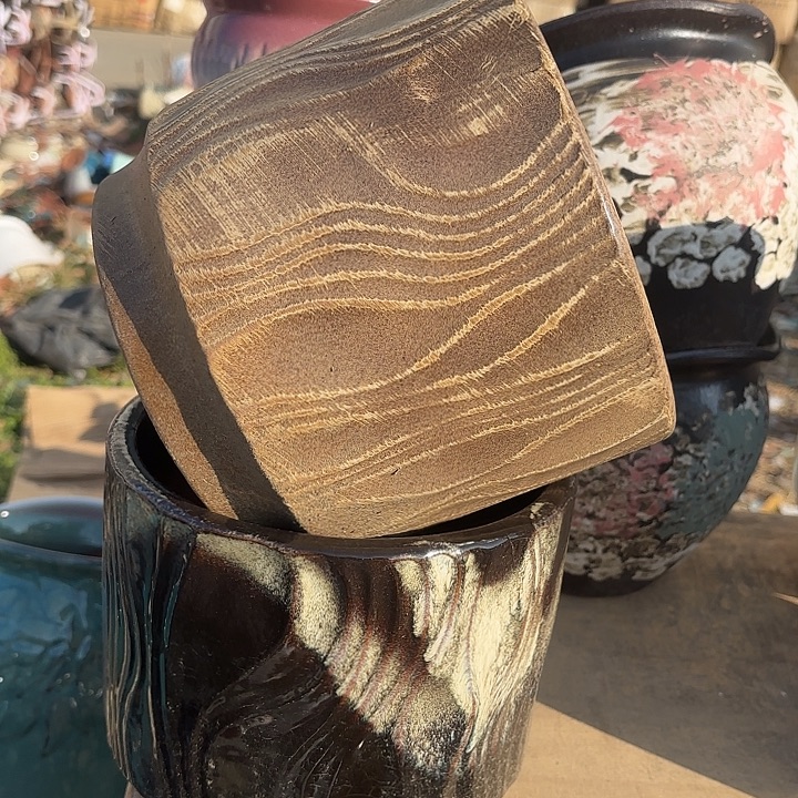 正品紫砂口20高17处理。。。。。。。。