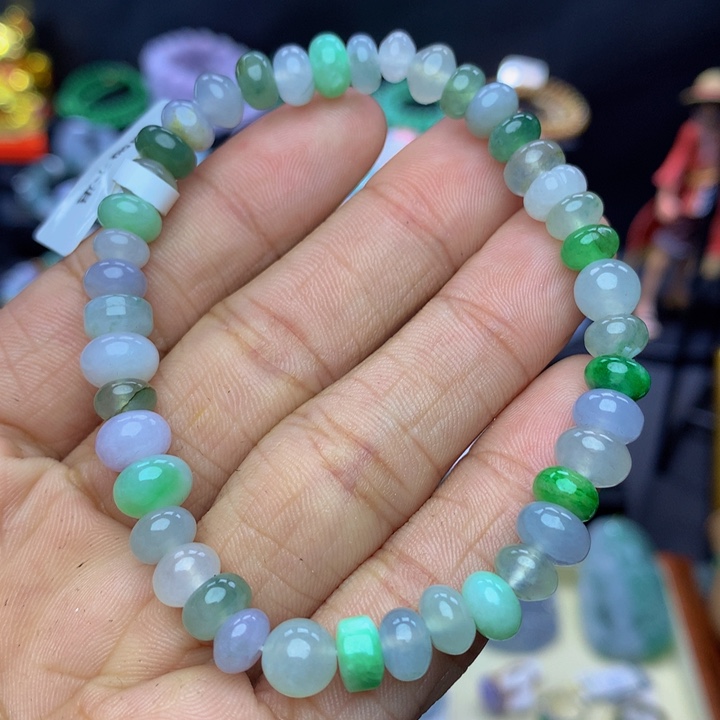 翡翠手链未镶嵌翡翠 