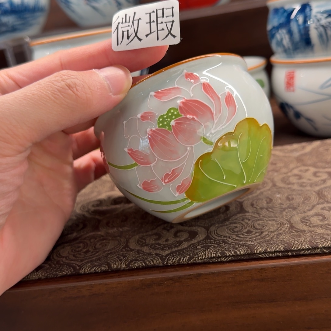 釉下手绘茶具微瑕