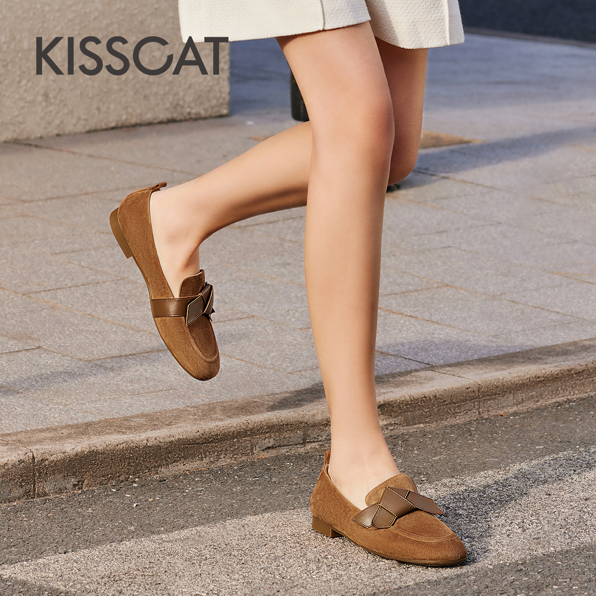 【商场同款】接吻猫新款圆头好彩乐福鞋休闲软底单鞋KA64201-51