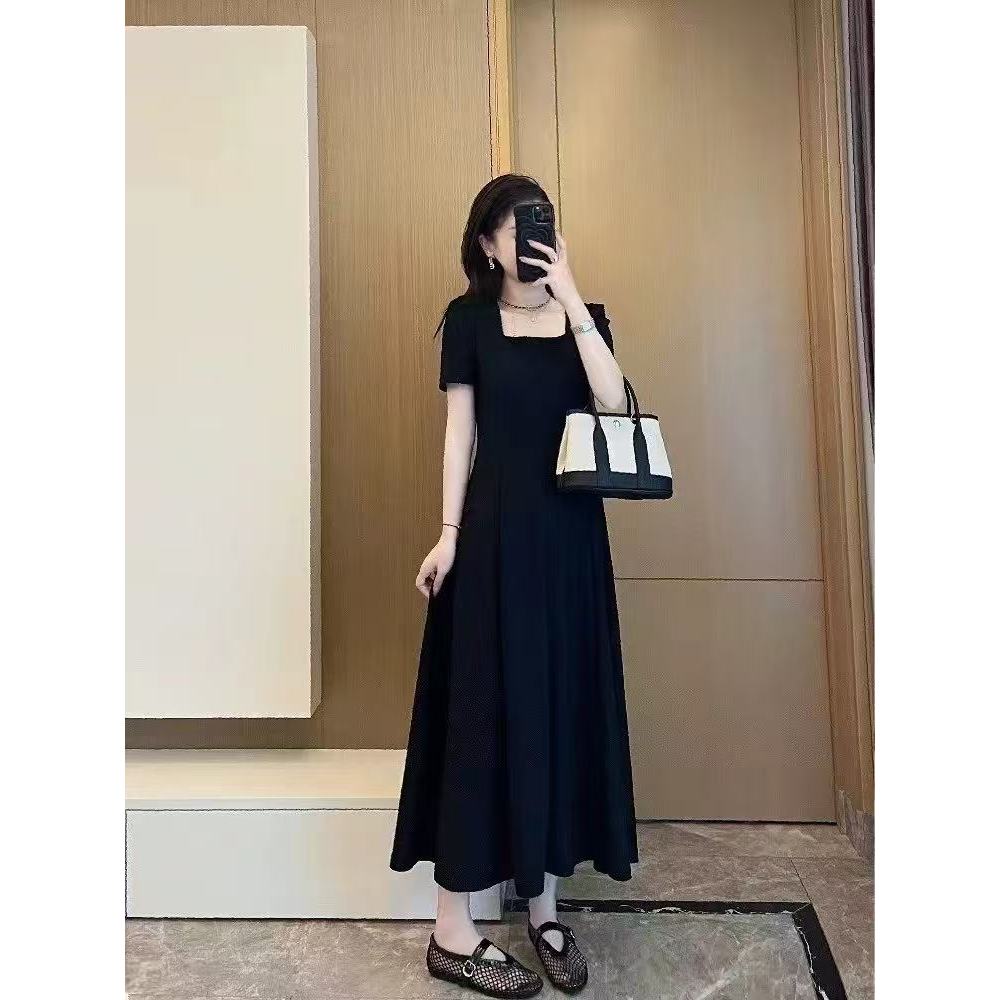 【坦姐严选 实体品质】方领赫本风黑裙气质显瘦收腰连衣裙927