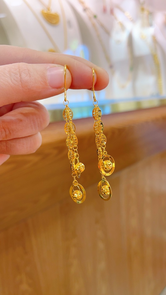 足金耳环4.82克（730/克）