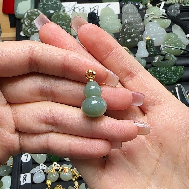 颈饰银S925镶嵌和田玉