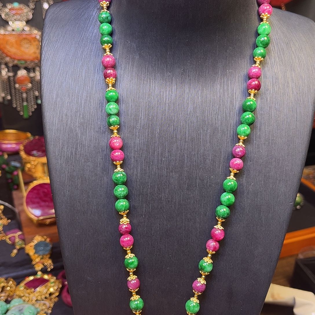 红宝石未镶嵌颈饰