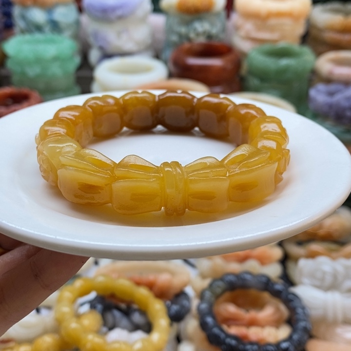 石英质玉未镶嵌手镯