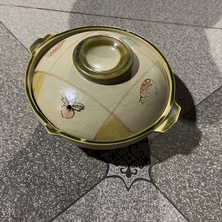 瓷片陶瓷盘子碗啥都有