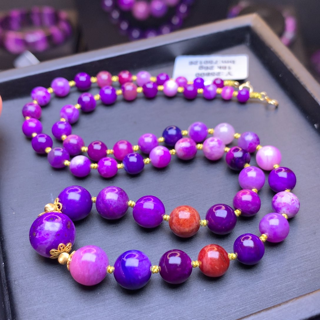 苏纪石（舒俱来）项链18K金镶嵌