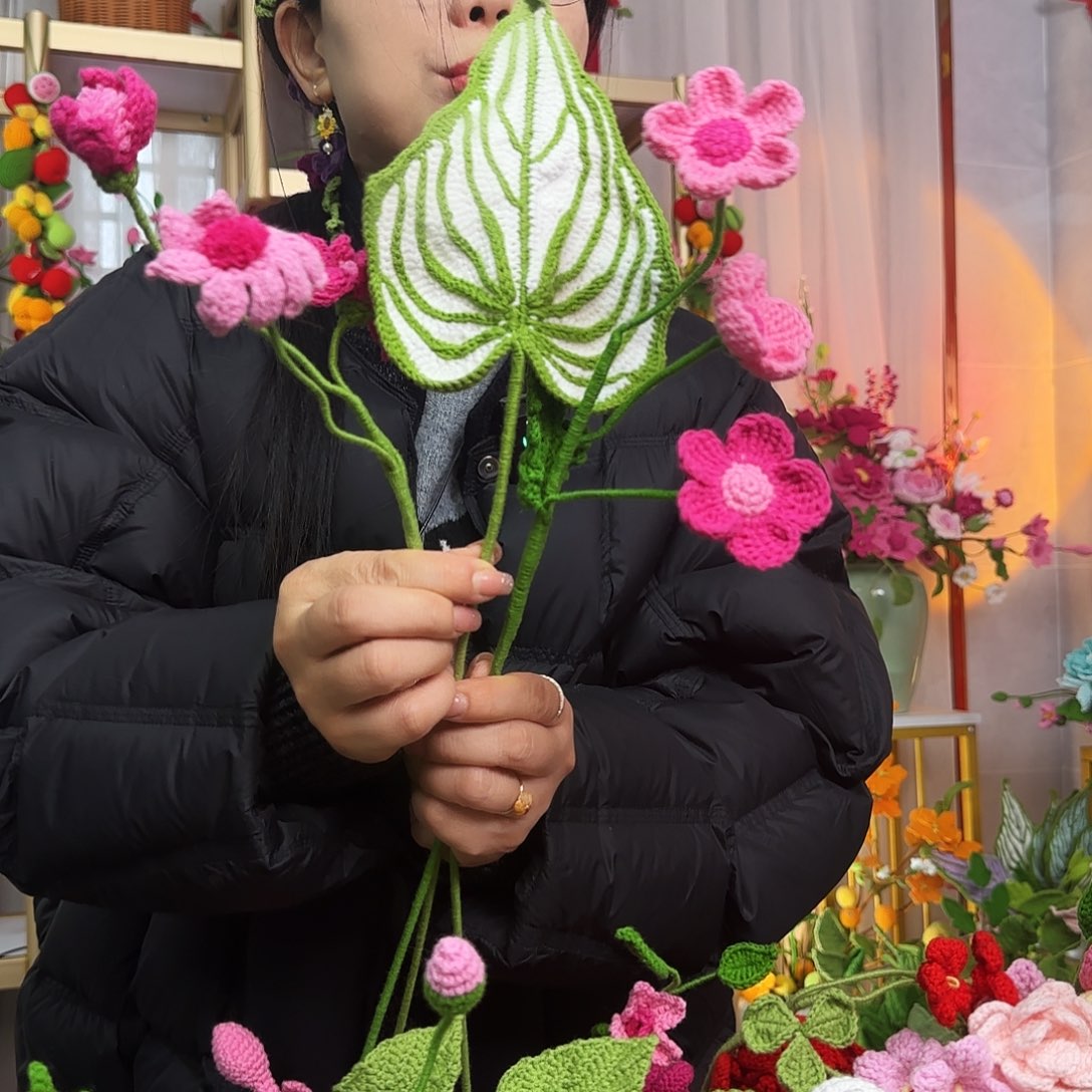 手工钩织设计花束