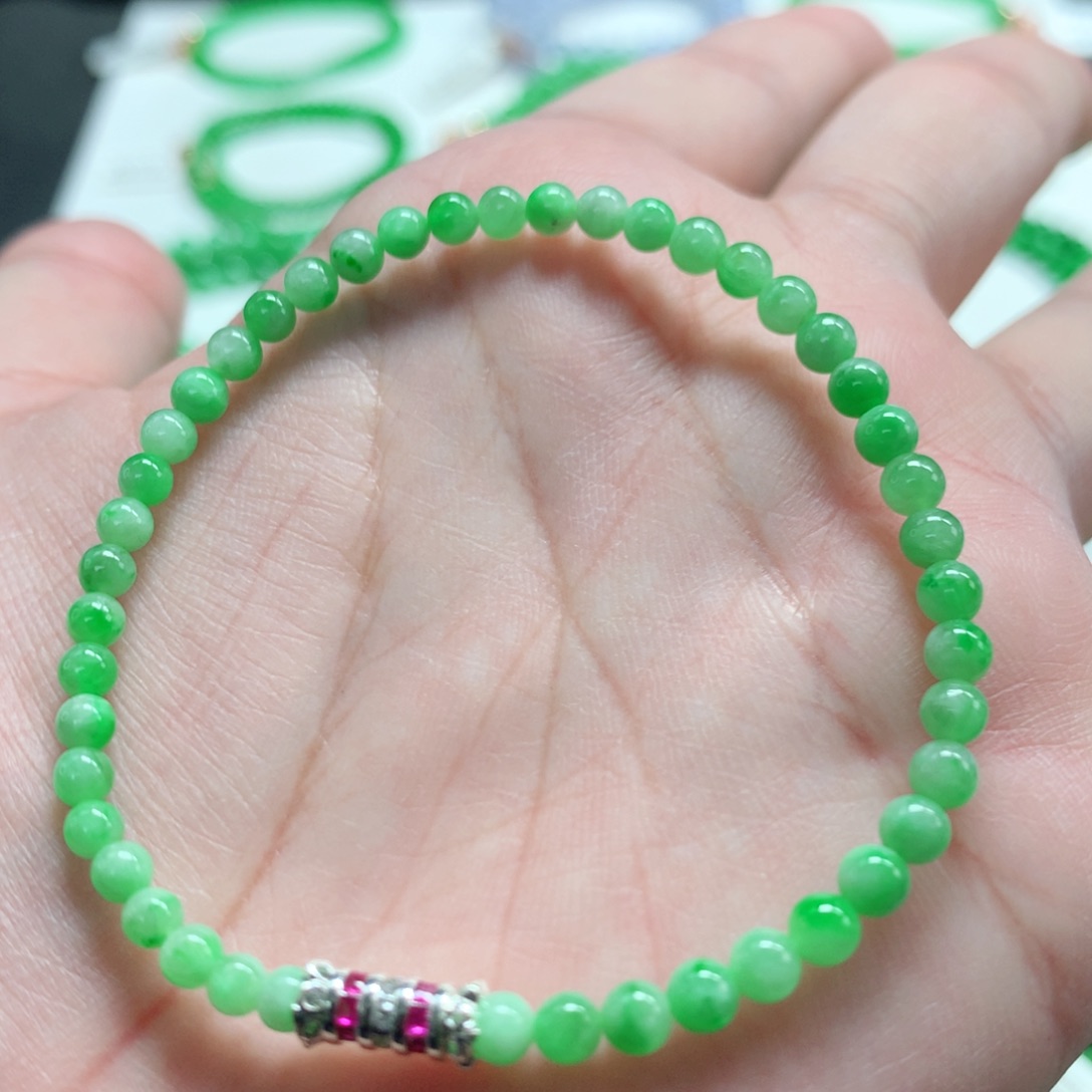 翡翠未镶嵌手链翡翠