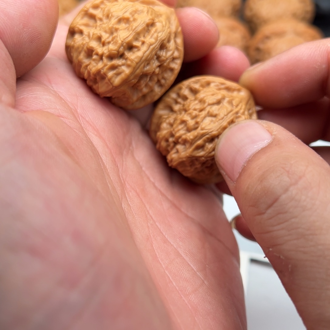 文玩核桃把件九月