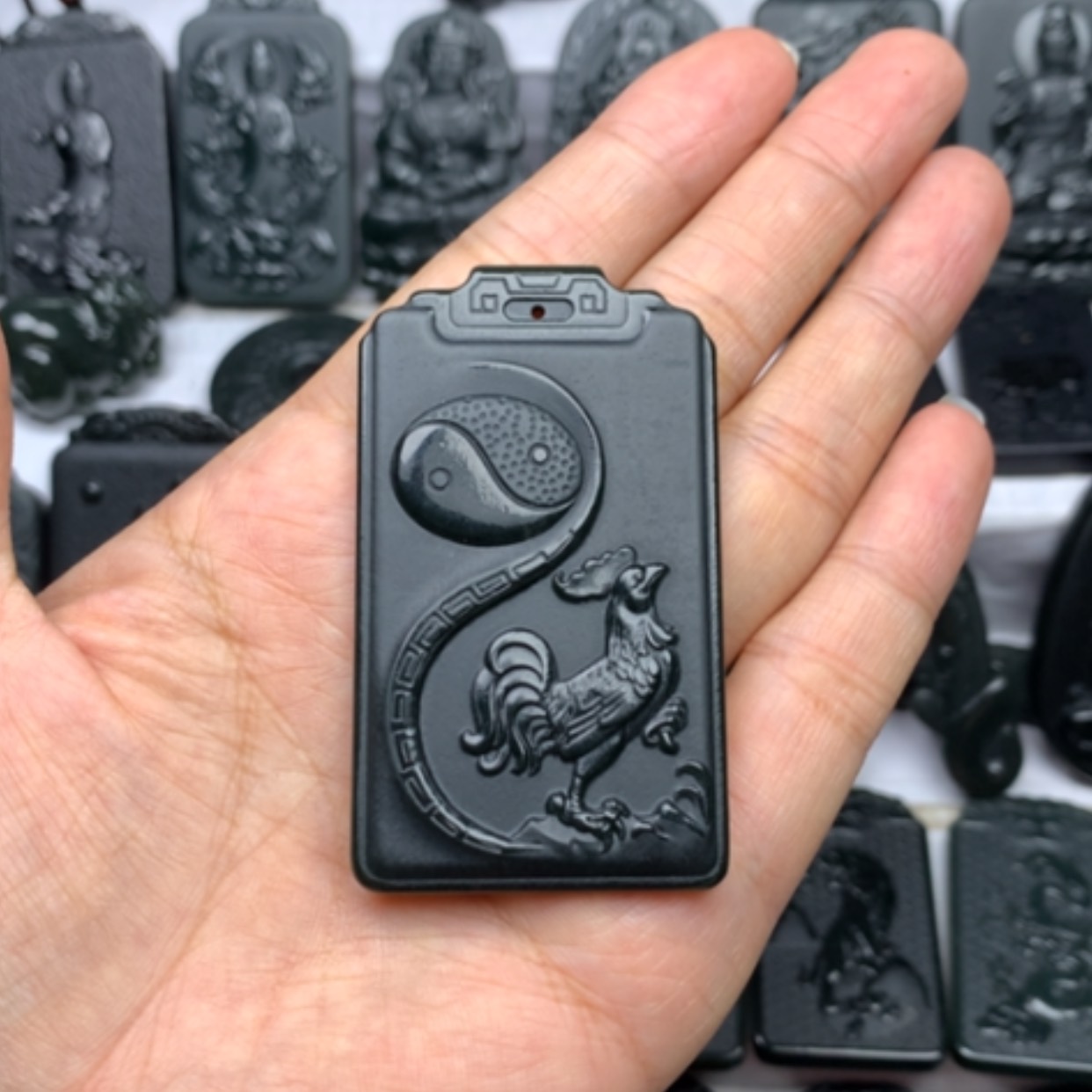 【闪购商品】和田玉未镶嵌颈饰晓*双面雕刻