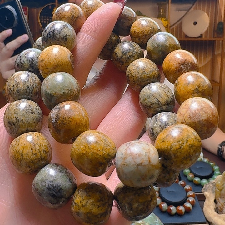 和田玉手串未镶嵌