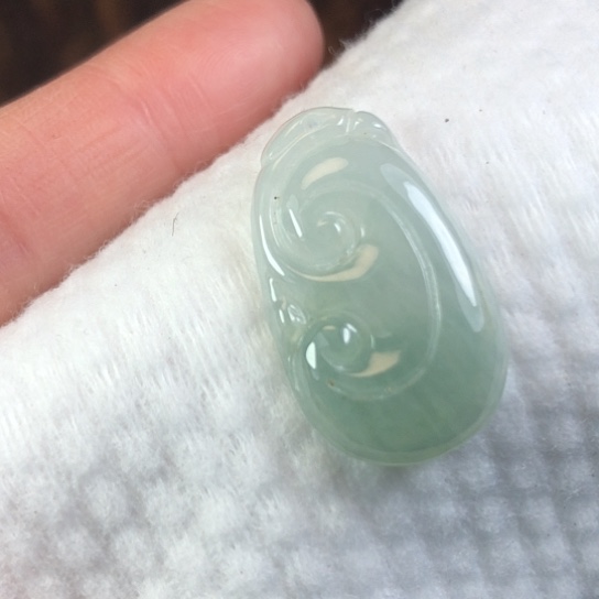 翡翠未镶嵌颈饰缅甸A货，每天下午1点半开播