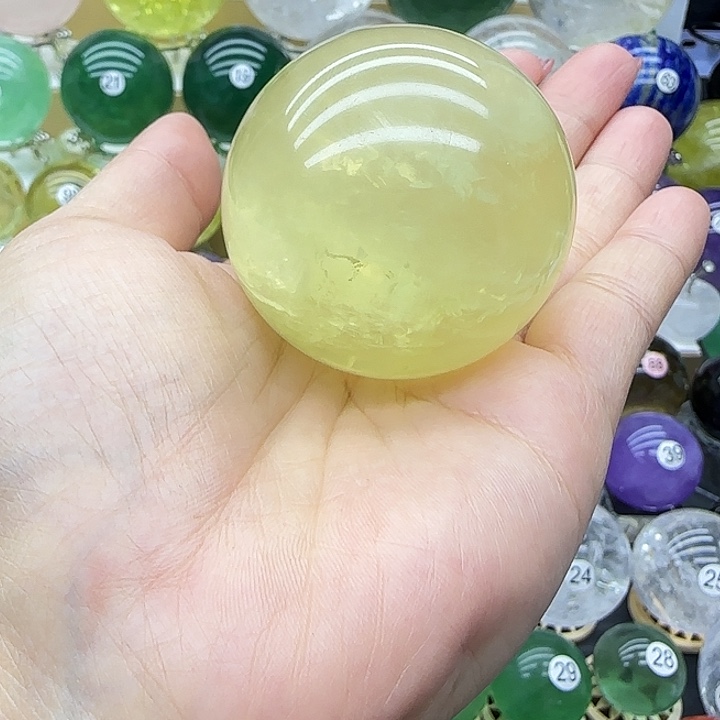水晶未镶嵌珠宝半成品