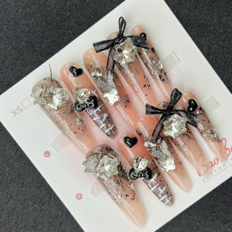 【BAO甜酷蝴蝶】暗黑美拉德风重工满钻辣妹风蝴蝶结高级穿戴甲手工