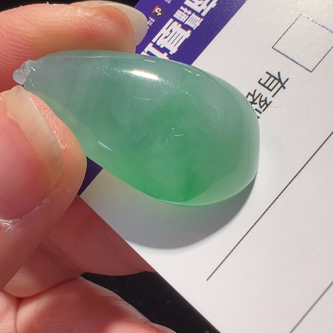 翡翠未镶嵌颈饰吊坠