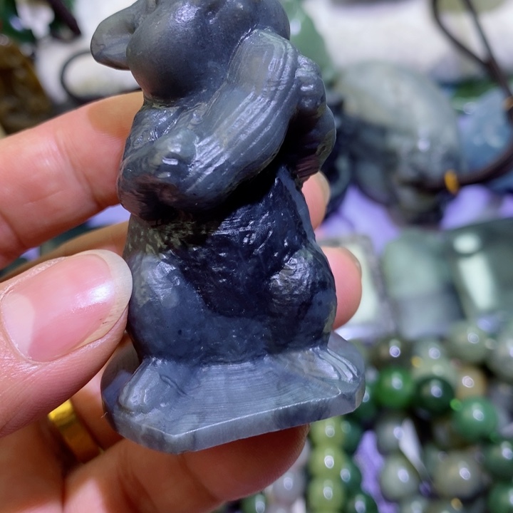 和田玉边角料未镶嵌