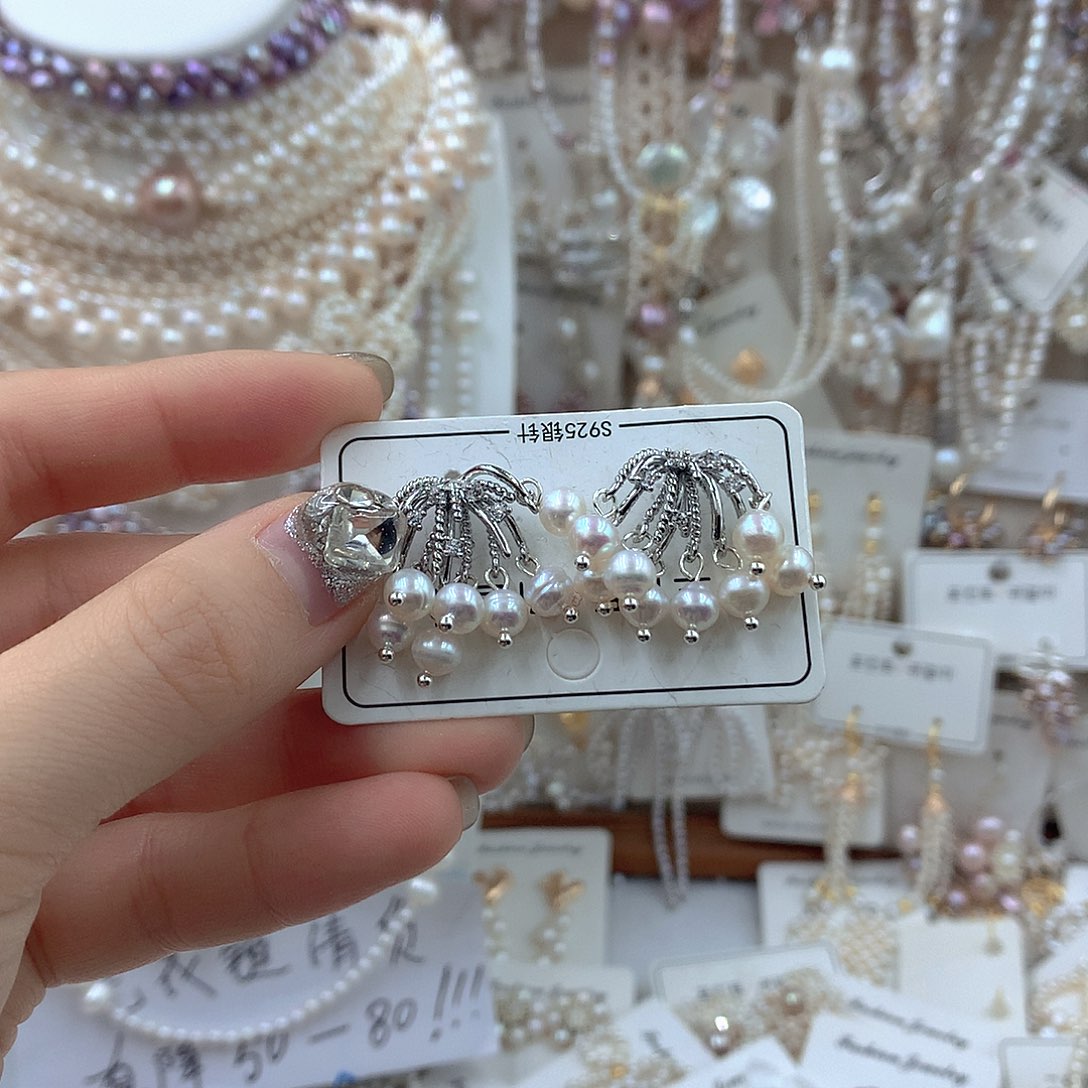 银S925镶嵌淡水珍珠耳饰