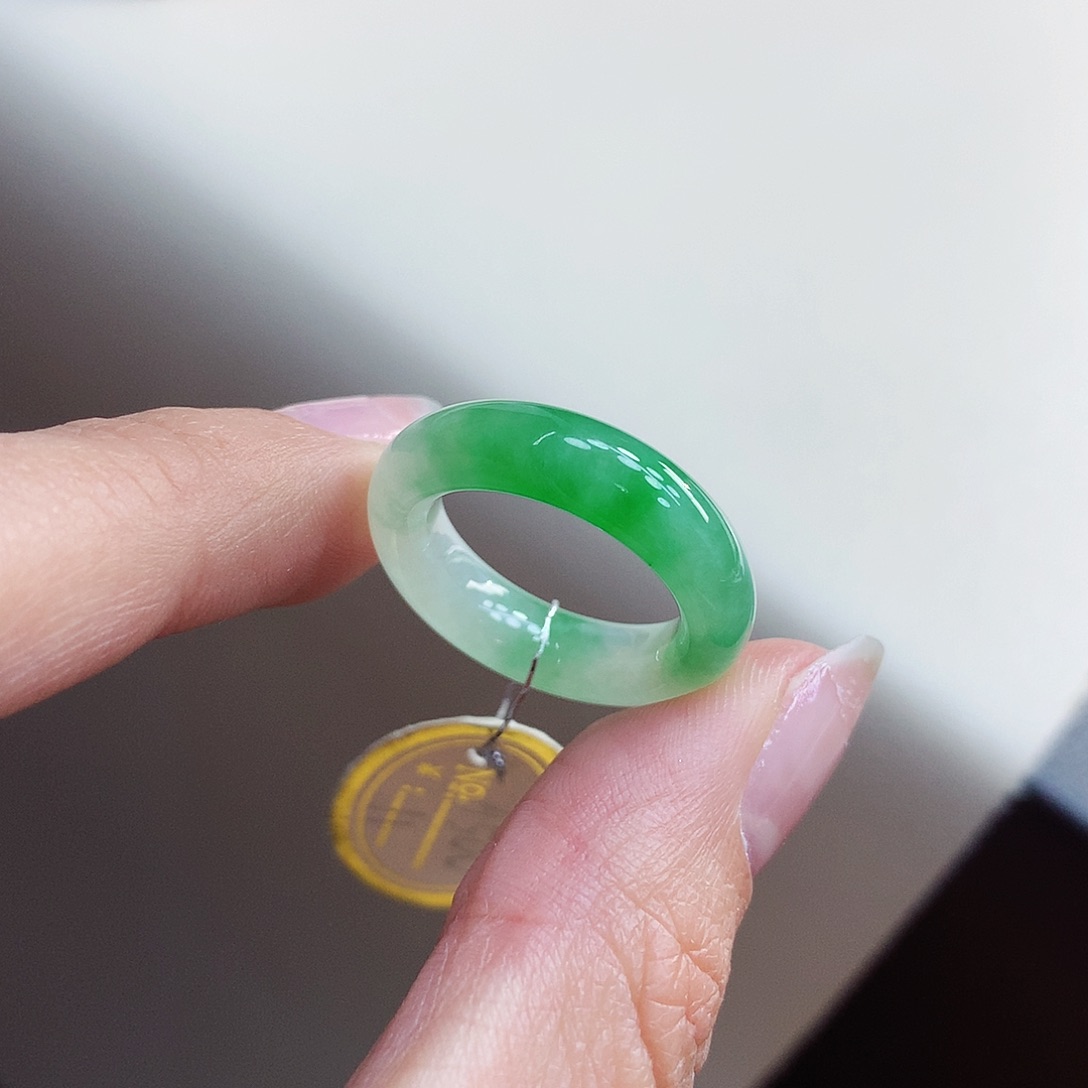 翡翠戒指未镶嵌11号