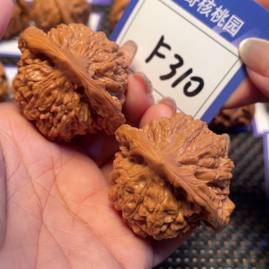 文玩核桃吊坠310号官帽45