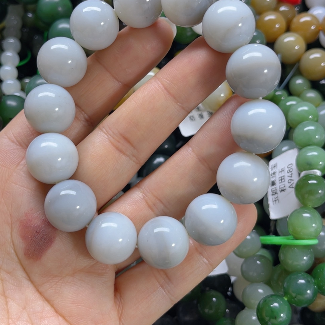 未镶嵌手链和田玉