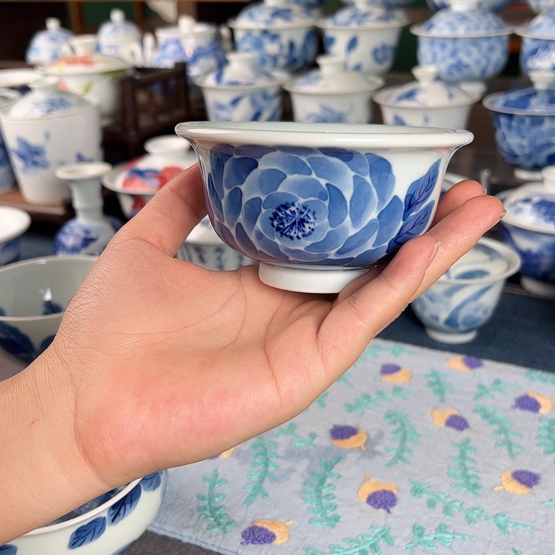 杯。                      