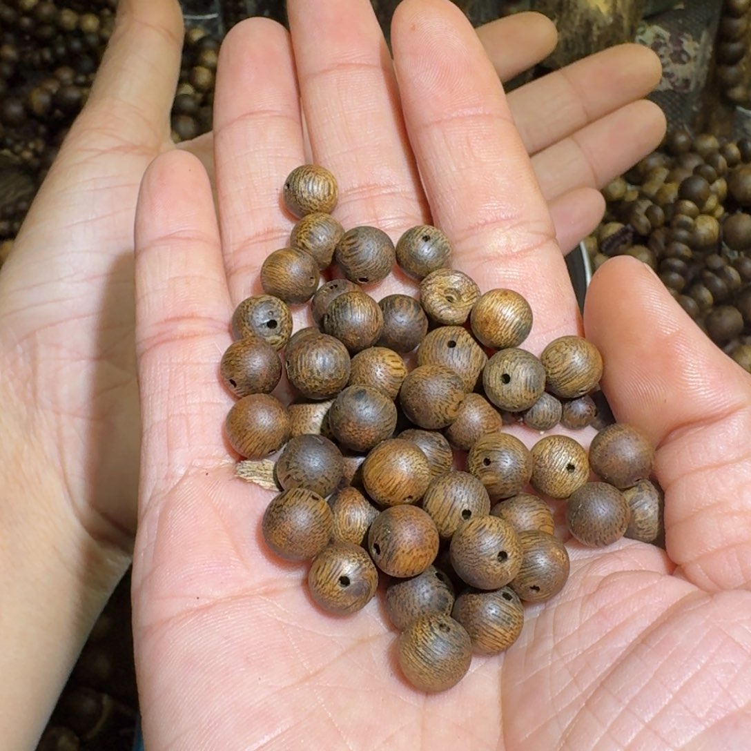 沉香沉香枕安**溪海南乌身老料0.811.9克定制