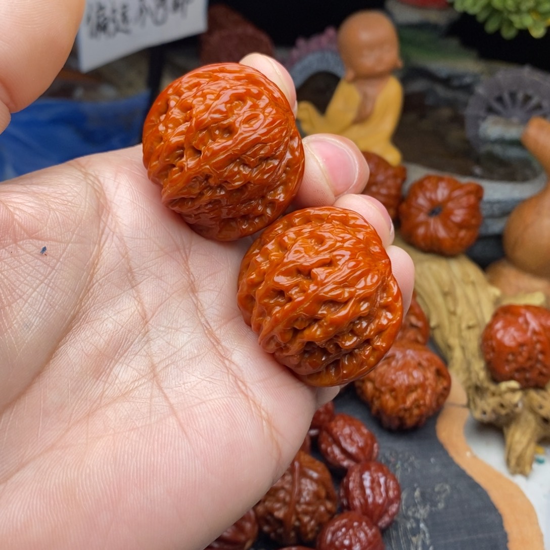 饱***饭文玩核桃把件磨盘