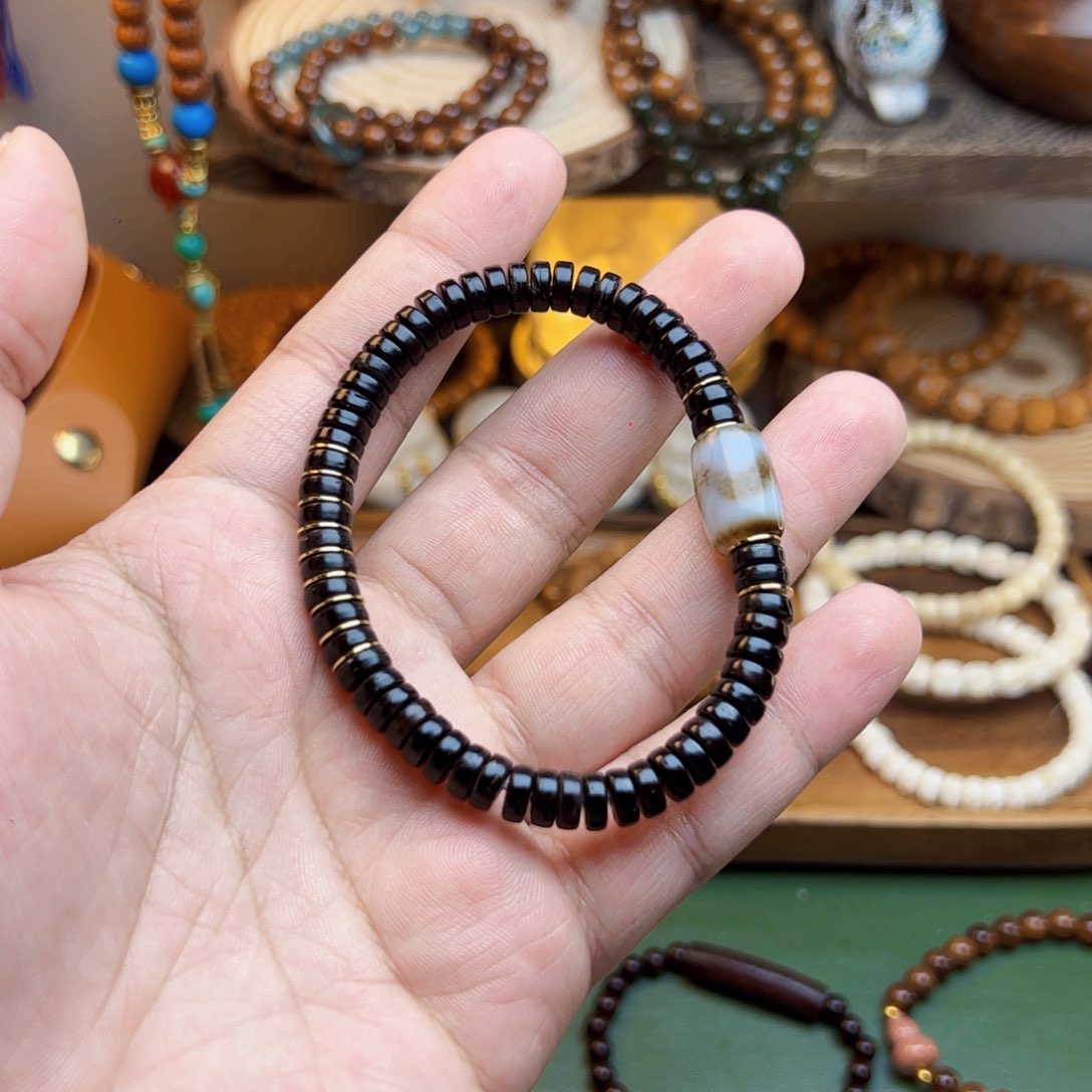 菩提根/象牙果手串