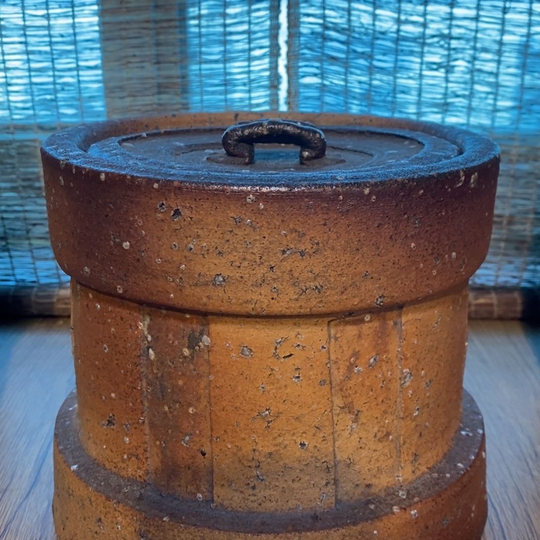 瓷片上田直芳水指