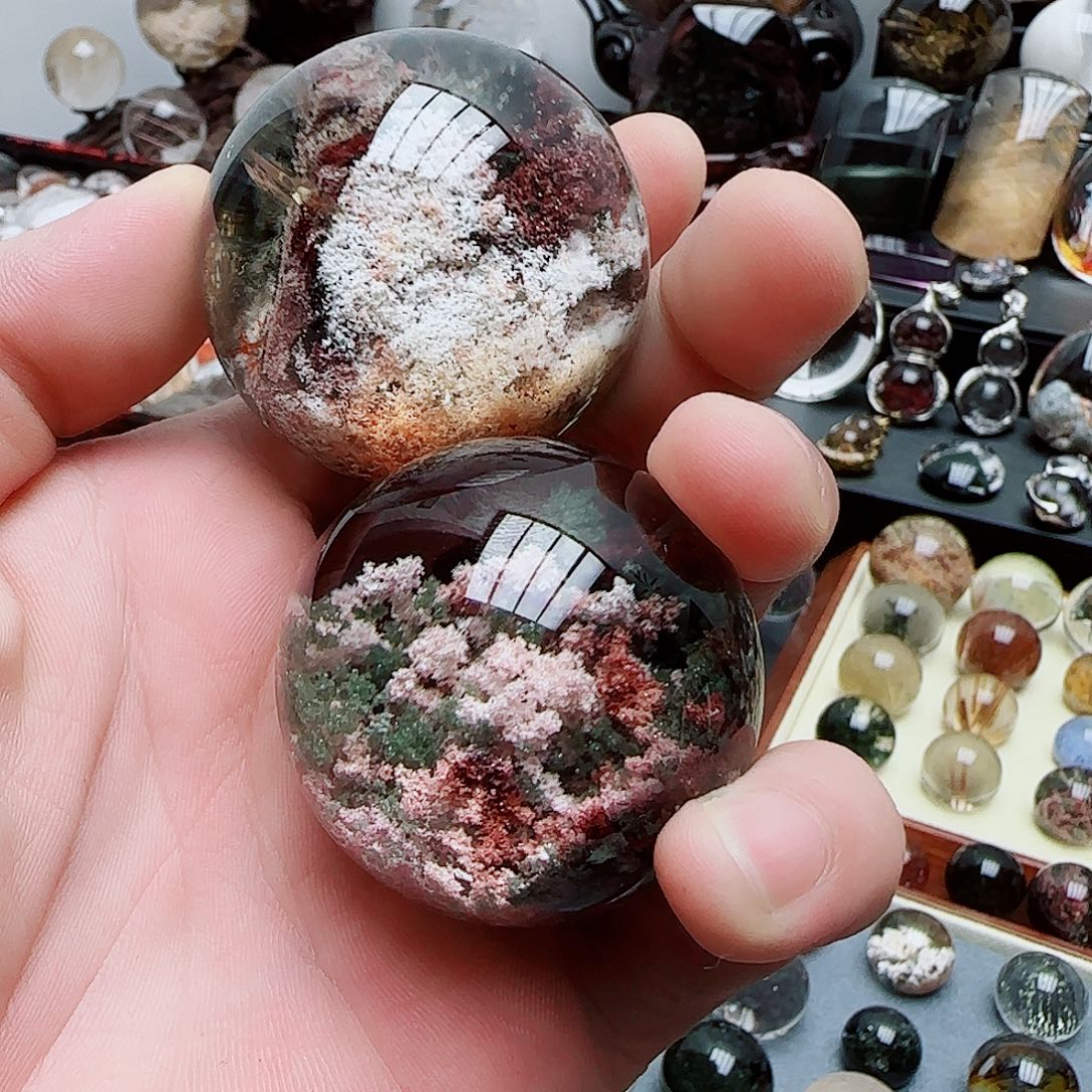 魏***生珠宝半成品未镶嵌水晶